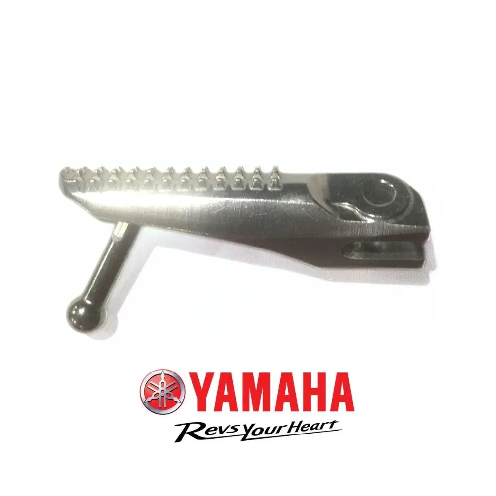 Pedana Destra Completa Usata Originale Yamaha per Varie Moto B7N274410000 Pedana Destra Completa Usata Originale Yamaha per Varie Moto B7N274410000