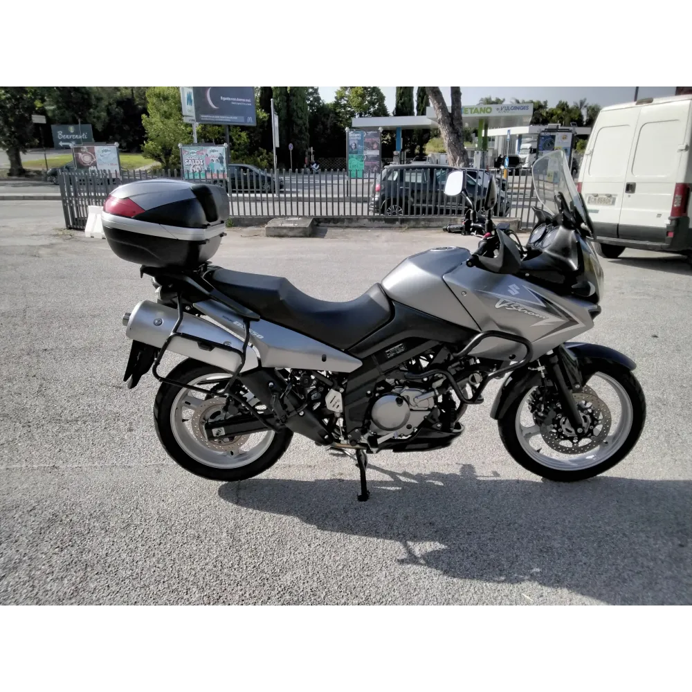 SUZUKI V STROM 650 TRAVEL