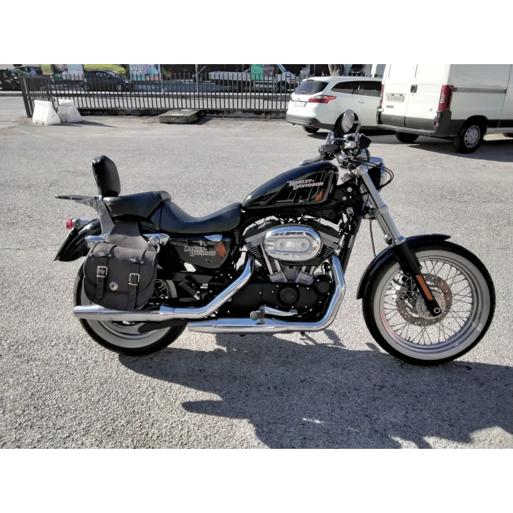 HARLEY DAVIDSON XLH 883 SPORTSTER CUSTOM