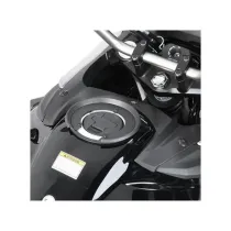 Flangia Metallica Originale Kappa per Borse Serbatoio Tanklock per Moto Suzuki BF01K