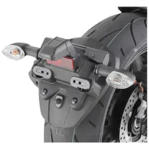 Kit Givi IN2132KIT per Montare le Frecce Originali Yamaha MT-09/SP 17/20 sul Portatarga Originale